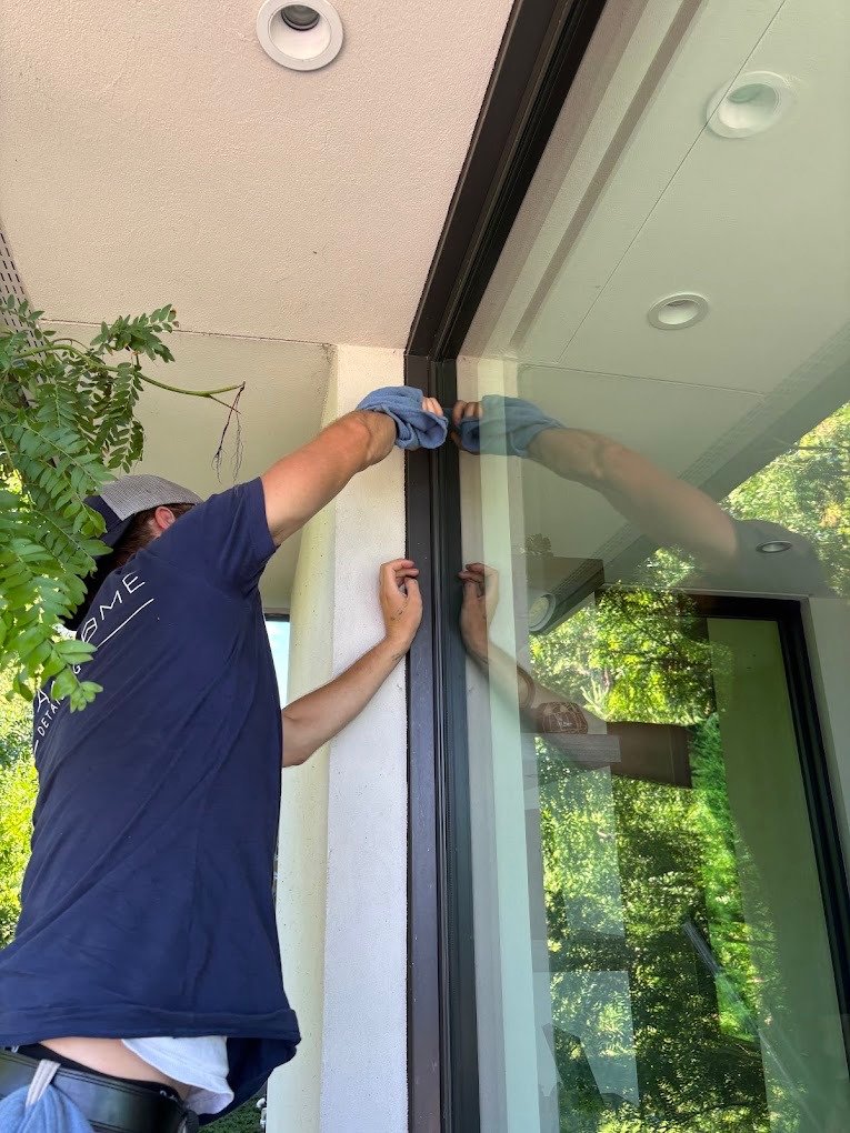 Window Detailing by Klean Home Detailing